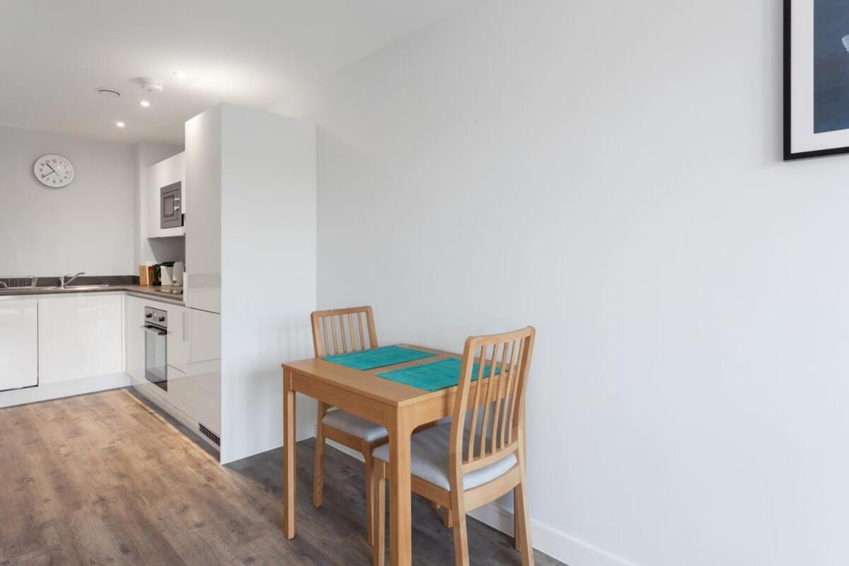 Modern 1 Bedroom Apartment In Central Brimingham Birmingham Bagian luar foto