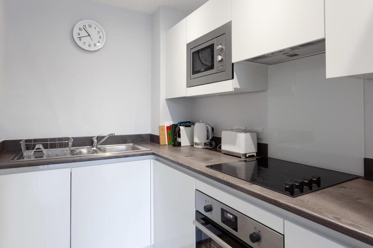 Modern 1 Bedroom Apartment In Central Brimingham Birmingham Bagian luar foto